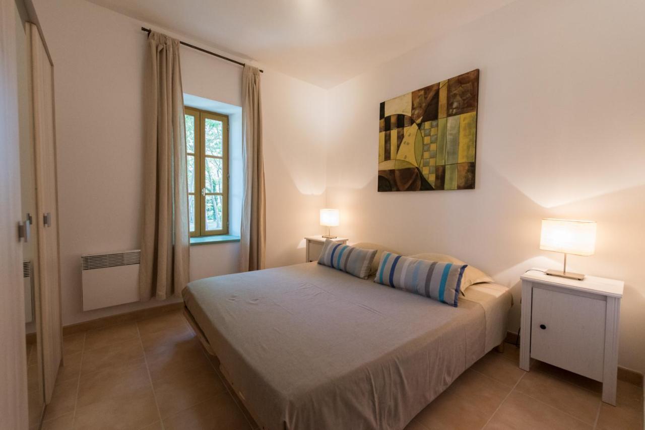 Le Relais De Pigasse Hotell Ouveillan Eksteriør bilde